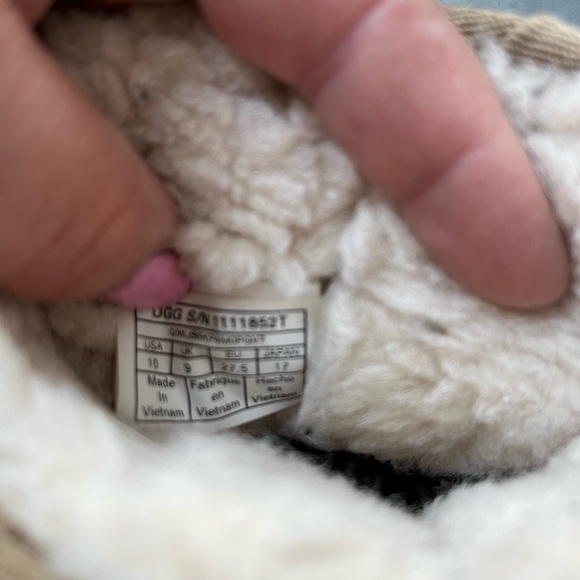 GUC UGG boots - Picture 5 of 7